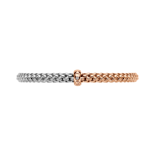 Soft rose gold is beautifully paired with polished white gold in this medium FOPE Solo bracelet, creating a timeless look with exceptional everyday comfort.