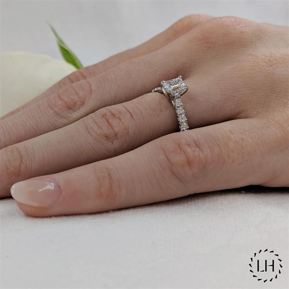 Hand