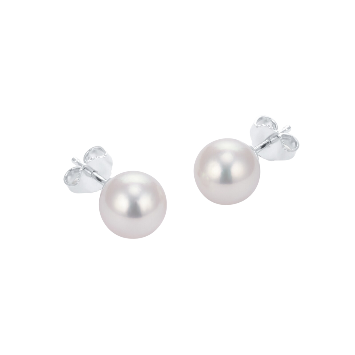 Their refined proportions and iconic Mikimoto styling make them an elegant choice for both everyday wear and special occasions.