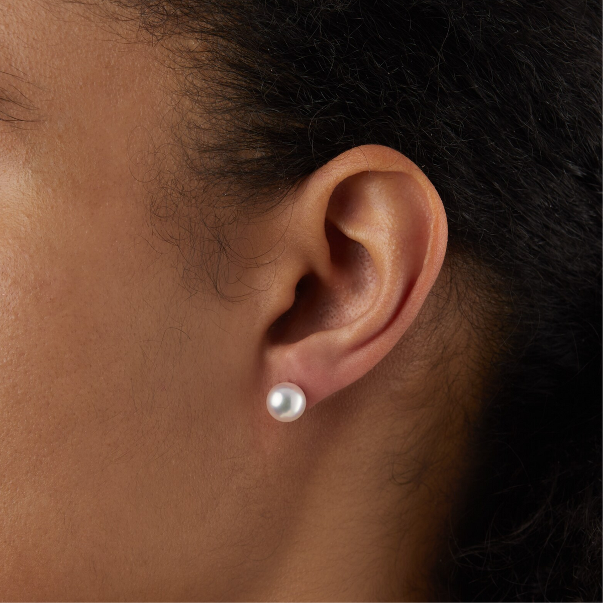 Timeless elegance and exceptional pearl craftsmanship define these Mikimoto Classic Collection Akoya Pearl Stud Earrings. 