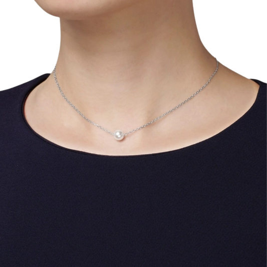 Suspended from an adjustable 18ct white gold chain measuring approximately 16 to 17 inches, this elegant pendant is ideal for effortless everyday wear or special occasions. 