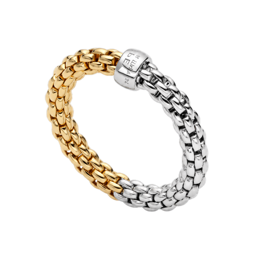 A graceful blend of 18ct white and rose gold gives this small FOPE Essentials ring a distinctive two-tone finish, enhanced by the collection's flexible Flex'it design.