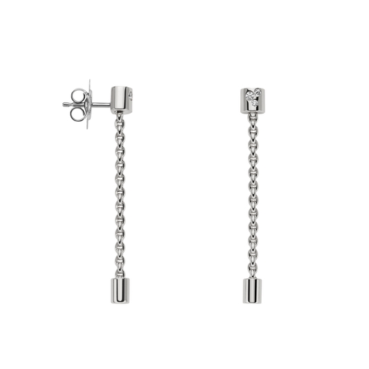 The FOPE pendant earrings in 18ct white gold are a refined take on everyday diamond jewellery.
