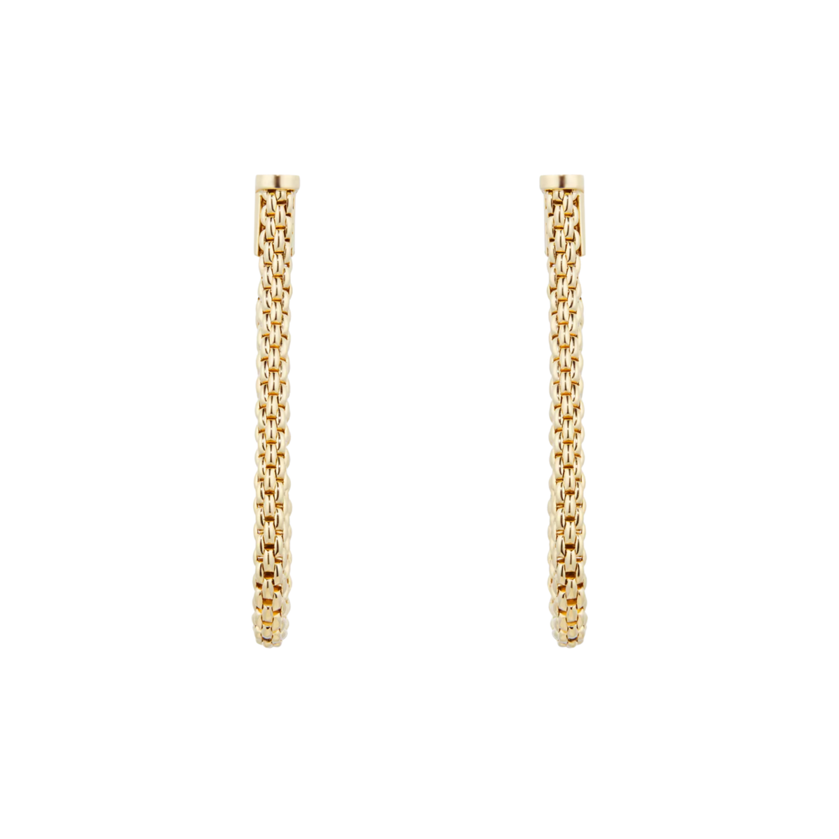The 18ct yellow gold mesh design offers a smooth, flexible feel, while the elongated teardrop shape adds a modern, refined edge.