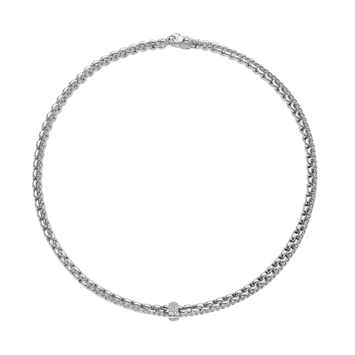 The FOPE Eka Diamond Pavé Necklace features a minimalist yet luxurious design in 18ct white gold. Set with 0.37ct of brilliant diamonds, it offers a soft shimmer that sits beautifully at the neckline in a versatile 43cm length.