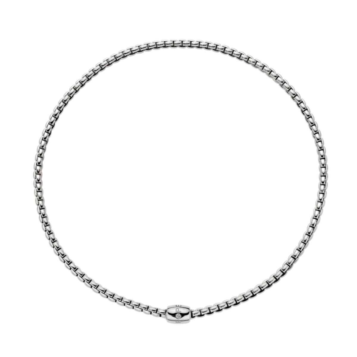 Elegant and effortlessly wearable, this FOPE Eka Flex'it necklace is crafted in 18ct white gold with a delicate 0.01ct diamond. The flexible design offers exceptional comfort with a contemporary finish.