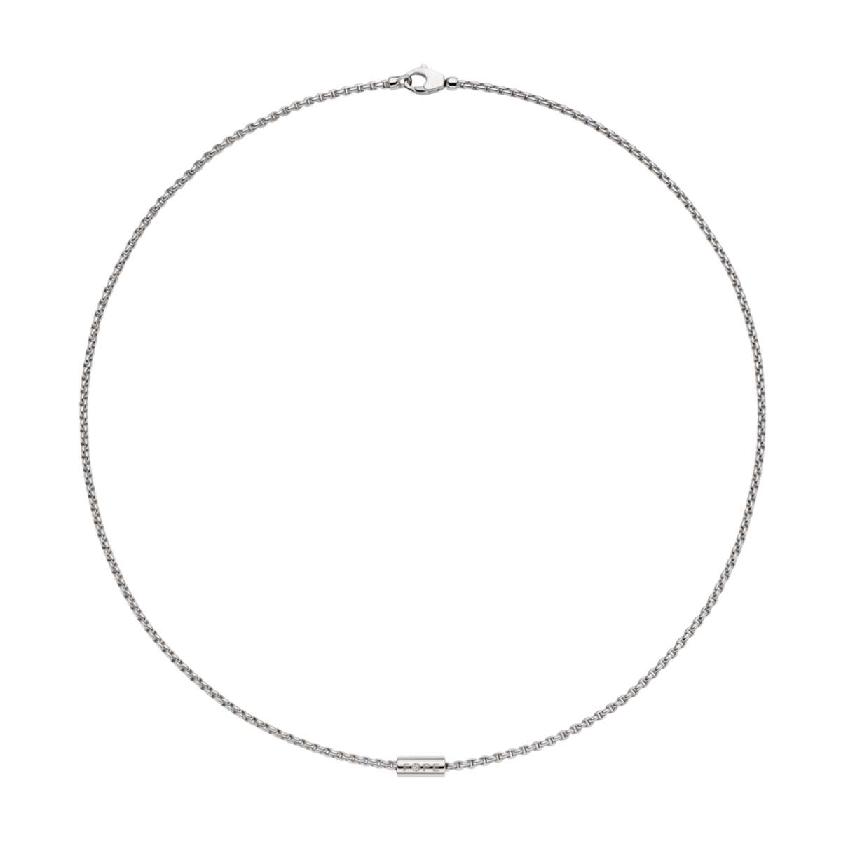 Elegant in its simplicity, this FOPE Aria necklace is crafted in 18ct white gold and finished with a delicate 0.02ct diamond. Its lightweight design makes it a beautiful piece for everyday wear.