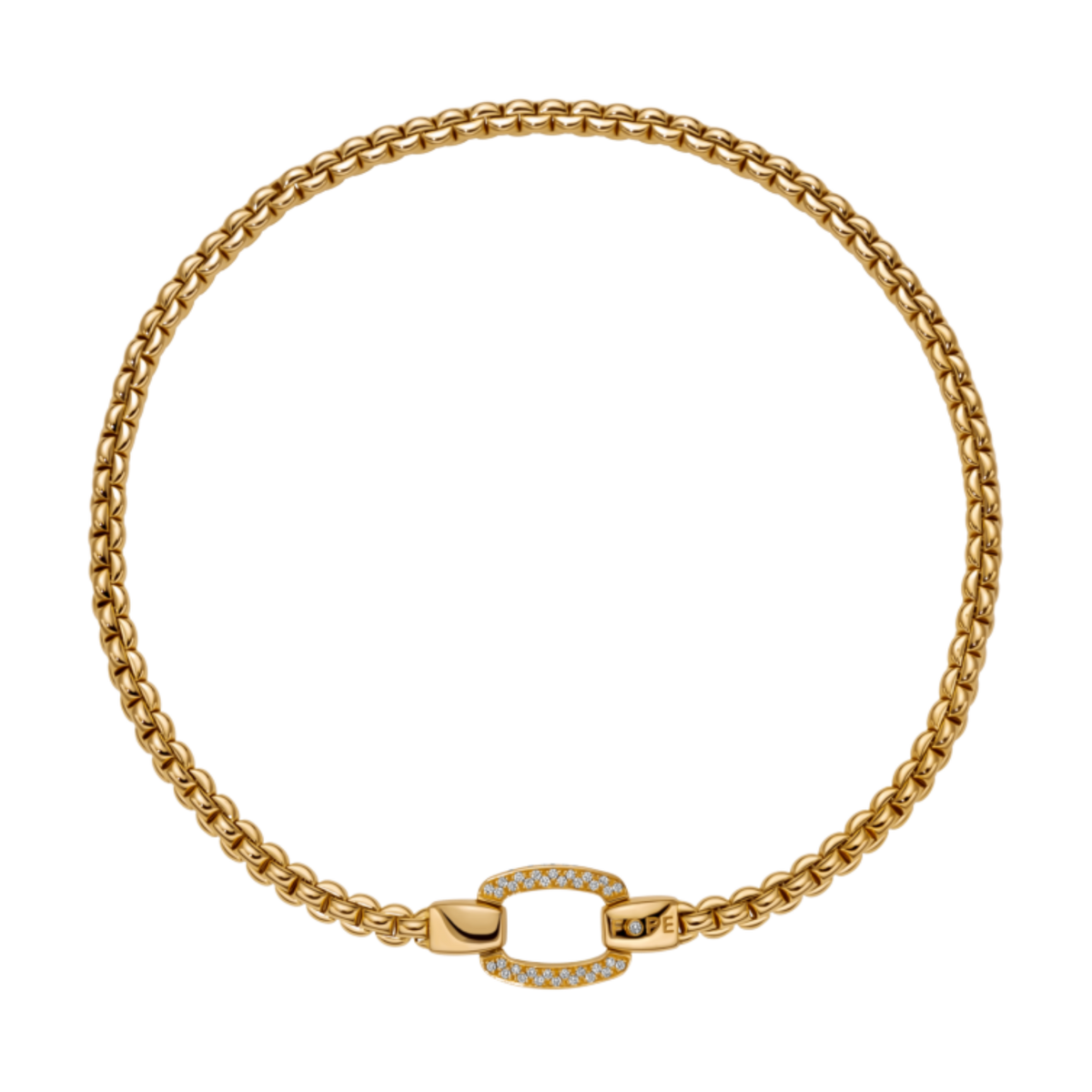 Crafted in 18ct yellow gold, this FOPE Flex’it necklace features a striking 0.65ct diamond pavé clasp. 