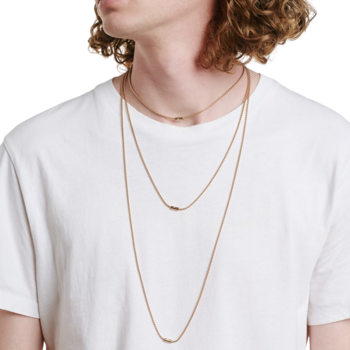Its 90cm length creates a graceful silhouette that works beautifully on its own or layered.
