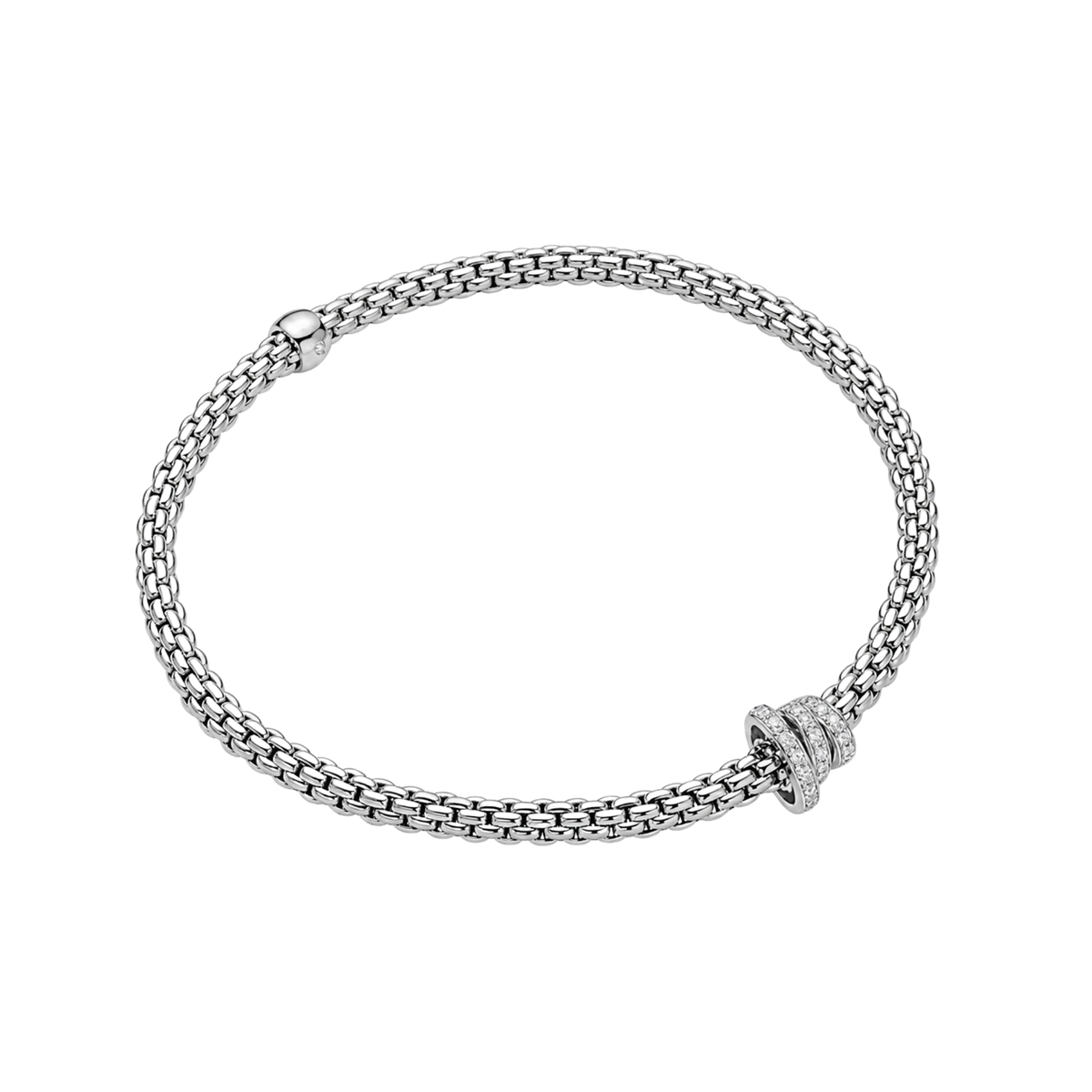 Designed to move effortlessly with the wrist, this medium FOPE Prima bracelet pairs flexible 18ct white gold mesh with 0.31ct of brilliant-cut diamonds.