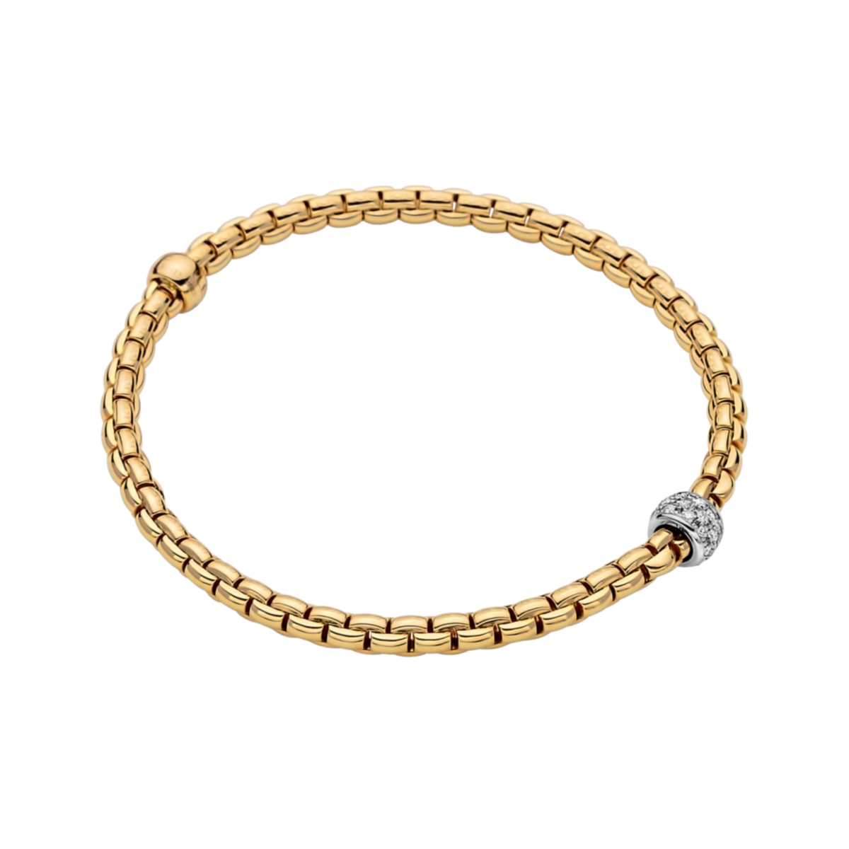 A white gold pavé diamond rondel creates a striking contrast against this medium FOPE Eka bracelet, crafted in luxurious 18ct yellow gold.