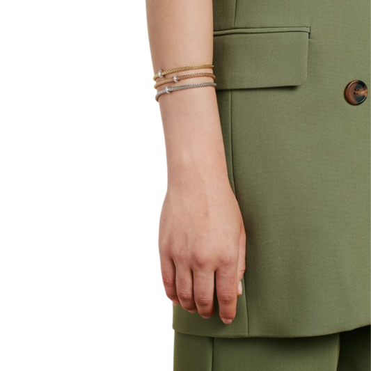 FOPE Prima Flex’it bracelet crafted in 18ct gold with sparkling diamond rondel