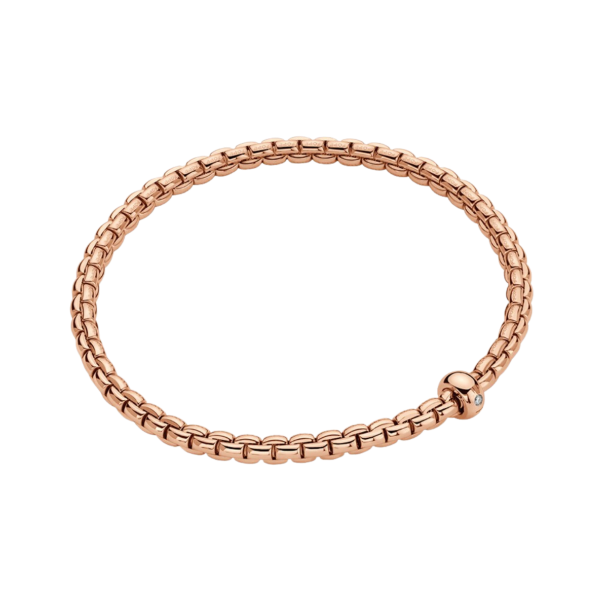Soft 18ct rose gold gives this medium FOPE Eka bracelet its elegant character, while a single 0.01ct diamond adds a subtle touch of sparkle.