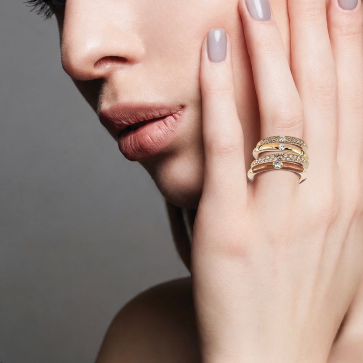 Whether worn as a standalone piece or part of a jewellery stack, this 18ct yellow gold diamond ring is the perfect piece to elevate your jewellery collection.