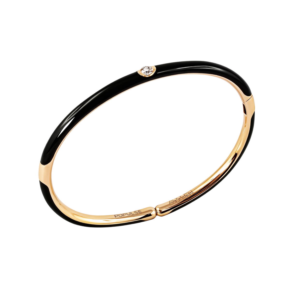 A sleek expression of contemporary luxury, this 18ct yellow gold bangle features a single 0.15ct brilliant round diamond, complemented by a glossy partial black enamel finish for a bold, modern look.