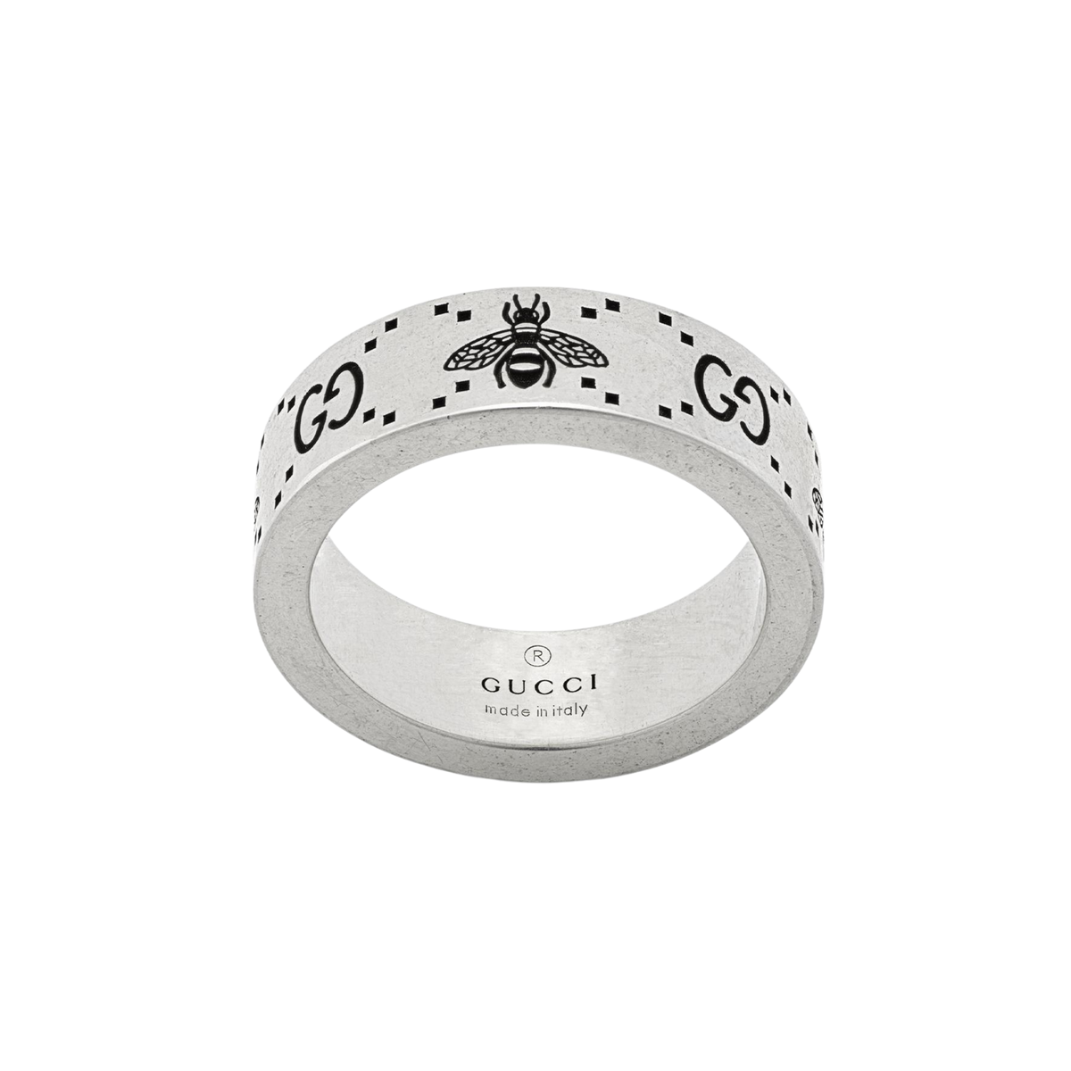 This designer Gucci engraved band ring combines minimalist styling with symbolic bee detailing for a refined modern look. Crafted with premium sterling silver, it’s a versatile jewellery piece for any collection.