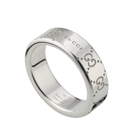 Finished with Gucci's signature engraved GG pattern, this size 12 sterling silver ring is a timeless piece that brings understated luxury to your everyday style.