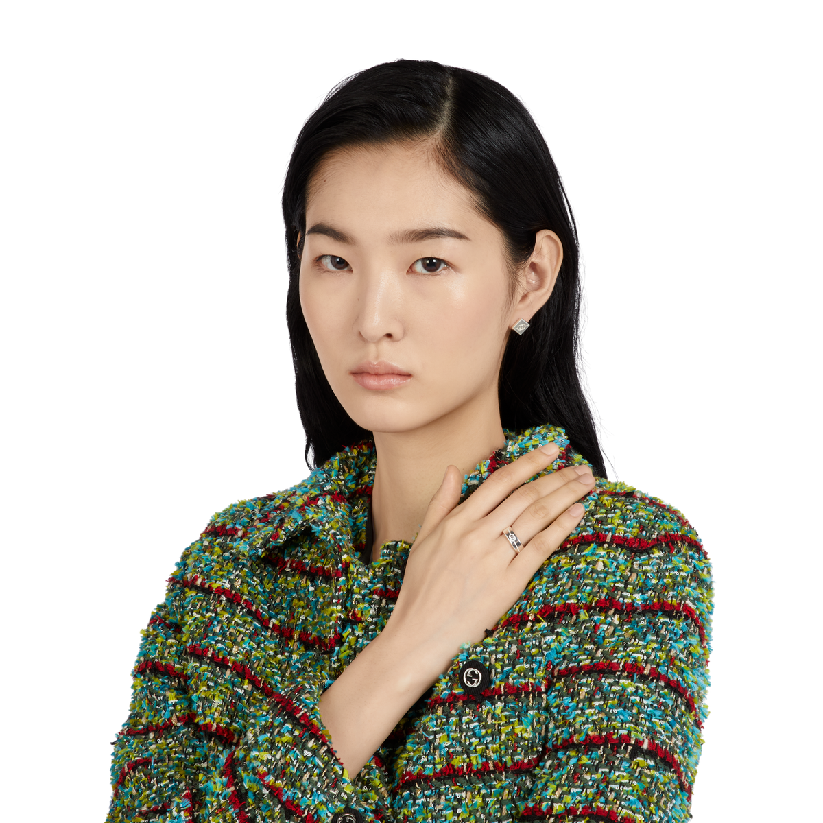 Designed to stand out, this size 16 Gucci ring pairs a polished 6mm sterling silver band with the iconic Interlocking G motif, creating a piece that's both contemporary and unmistakably Gucci.