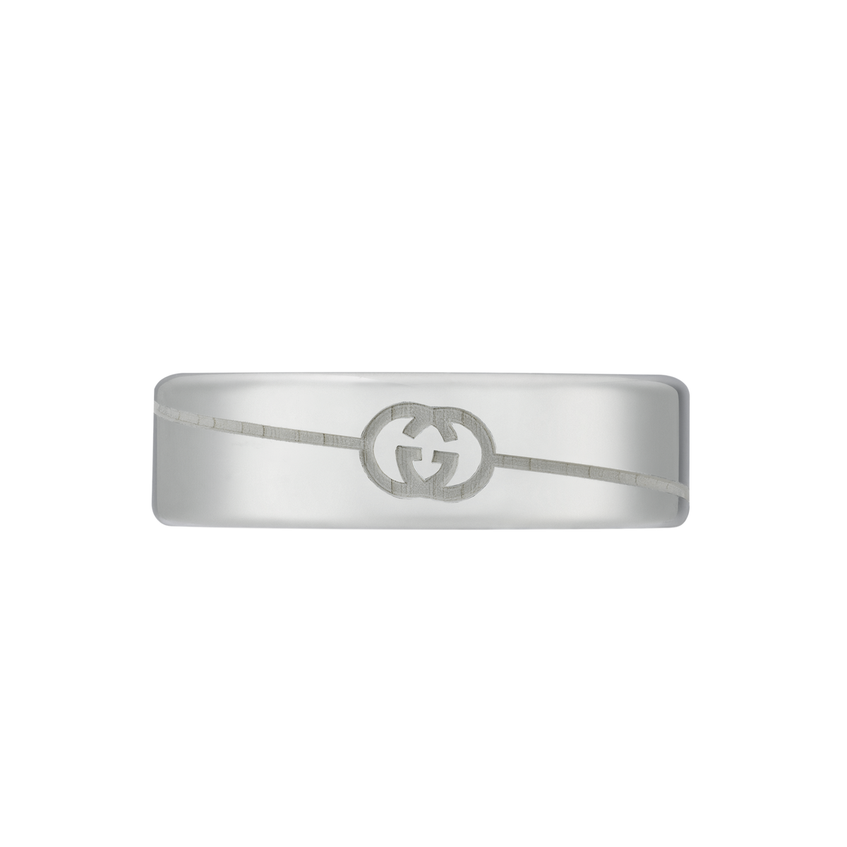 From casual styling to smarter occasions, this Gucci size 16 ring offers effortless versatility. Its engraved 6mm profile brings a distinctive finish while remaining comfortable enough for everyday wear.