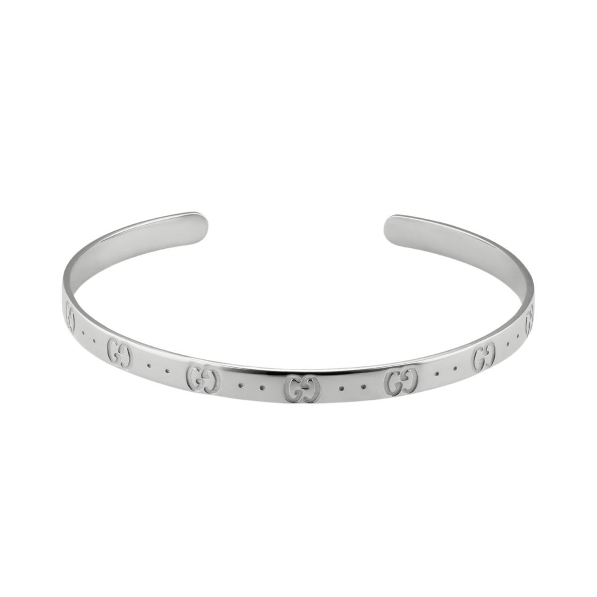 A striking blend of luxury craftsmanship and contemporary Gucci design, this Icon Running G bangle is crafted from polished 18ct white gold and finished with the house’s signature cut-out GG motif. 