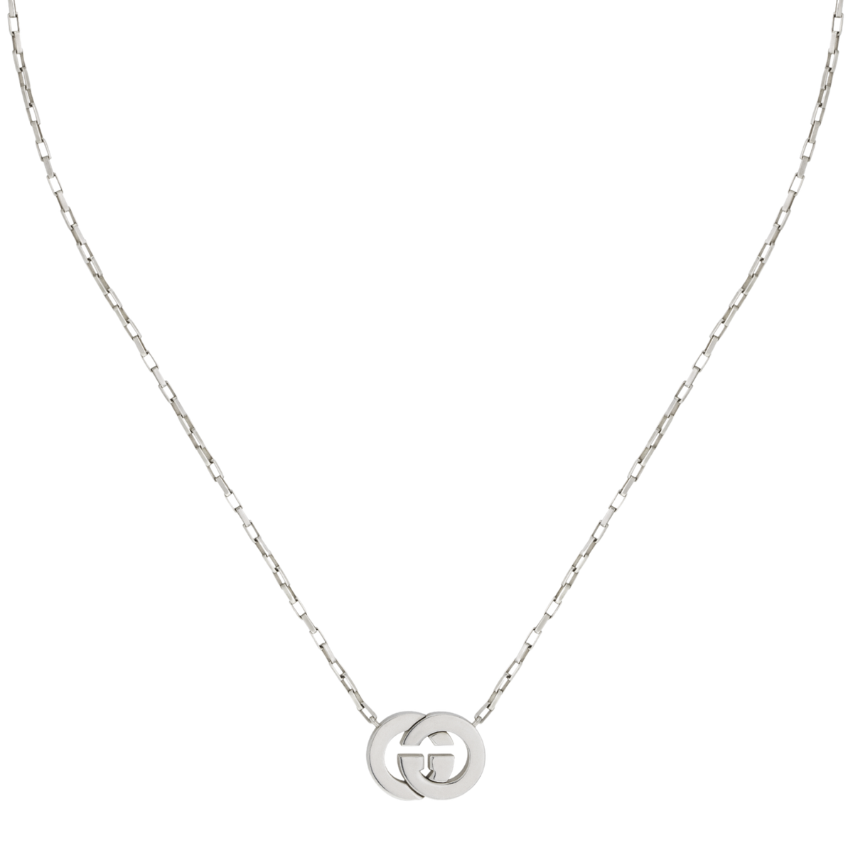 This designer Gucci silver necklace combines minimalist styling with the instantly recognisable GG motif for a sophisticated modern finish. 