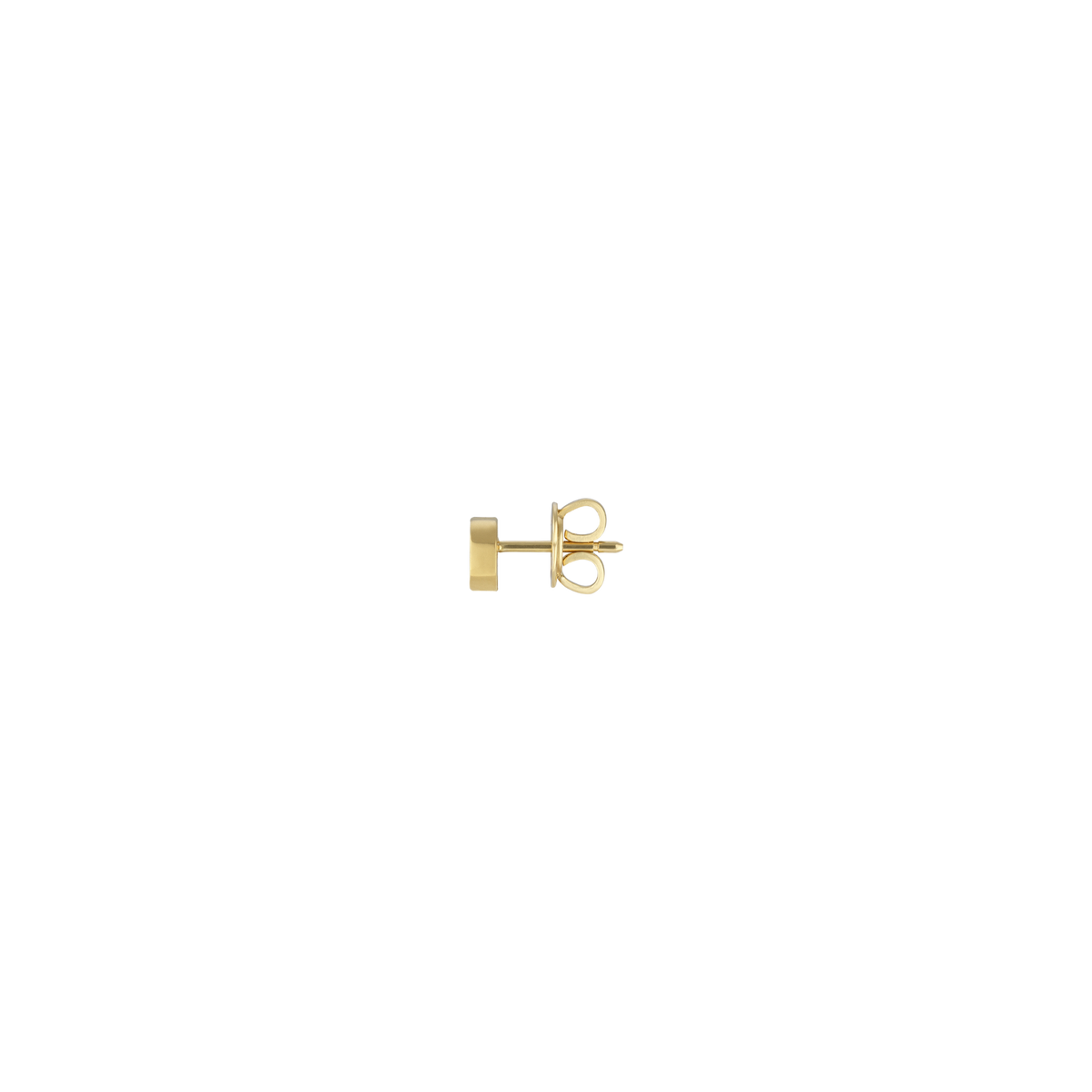 Elegant in their simplicity, these Gucci Interlocking G earrings are crafted from premium 18ct yellow gold and finished with a polished shine. The iconic GG motif sits at the centre of the design, creating a subtle yet instantly recognisable statement that transitions effortlessly from day to evening wear.