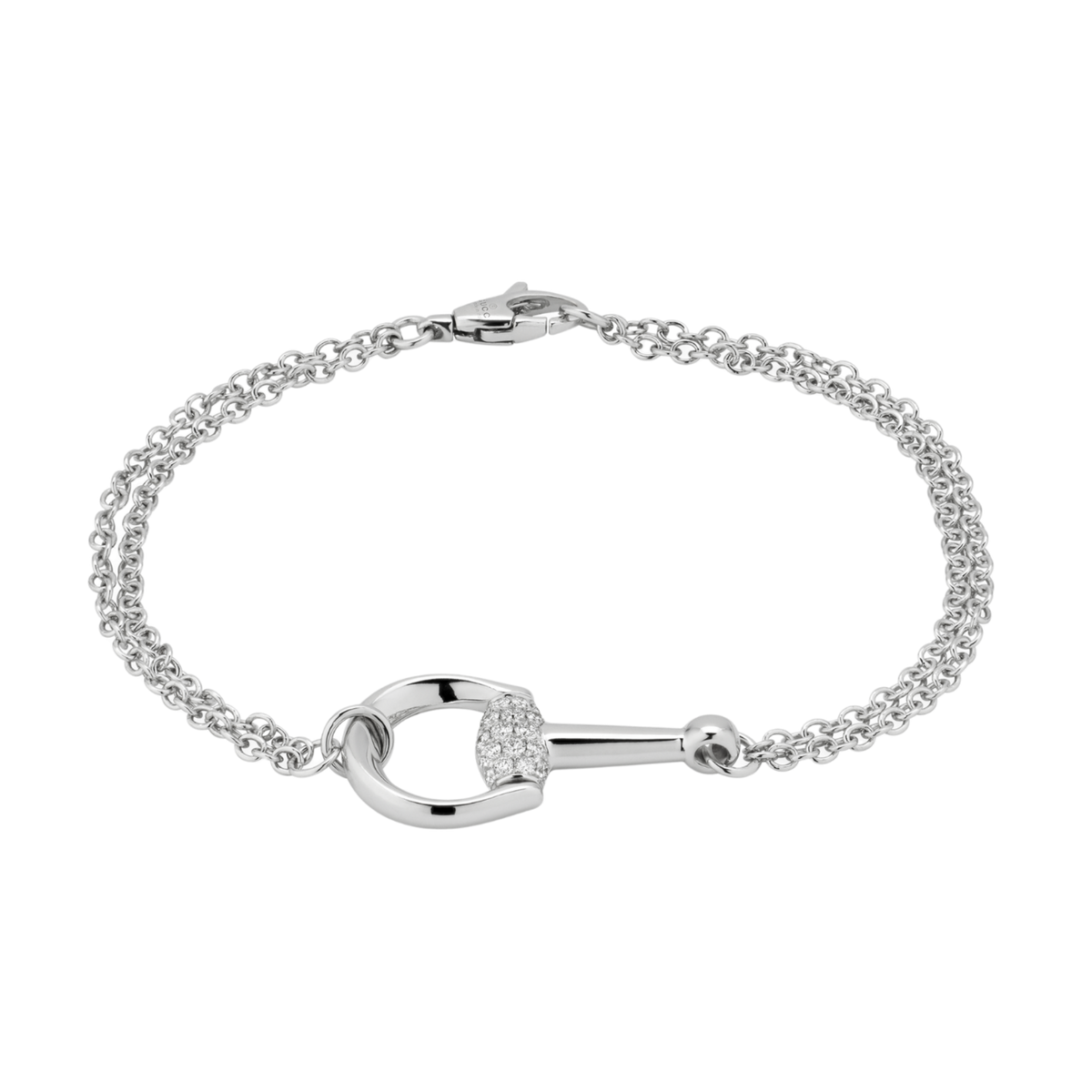 This Gucci Horsebit diamond bracelet showcases one of the house’s most recognisable symbols in a contemporary fine jewellery form. 