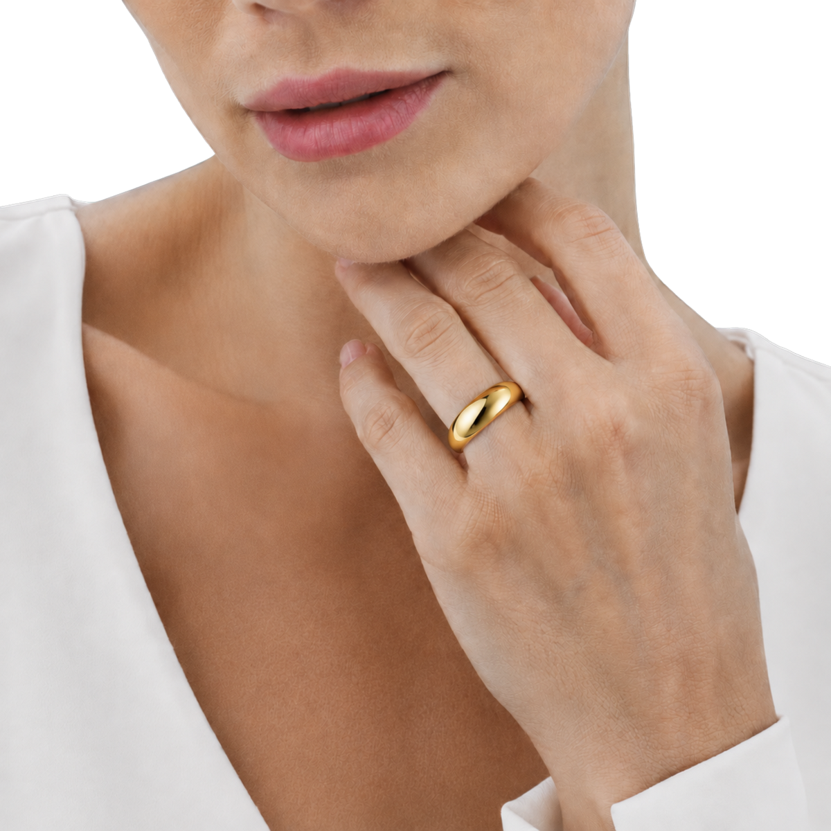 Elegant, elevated and refined. This 18ct yellow gold ring elevates any outfit easily becoming a staple everyday piece. 