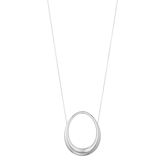 The Georg Jensen Offspring Large Pendant is designed to be a statement stand alone piece to elevate any outfit for any occasion. 