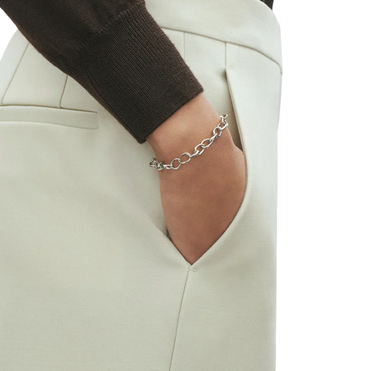 Designed by Jacqueline Rabun, these sterling silver Mercy Earrings offer a fluid silhouette that brings contemporary Scandinavian style to both everyday and occasion wear.