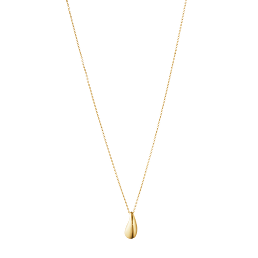 The Georg Jensen Reflect Small Pendant in 18ct yellow gold brings a warmer, more luxurious feel to the clean lines of the collection. Featuring a single sculptural link from the Reflect design, it sits neatly at the neckline and offers a simple, modern look with a richer finish.