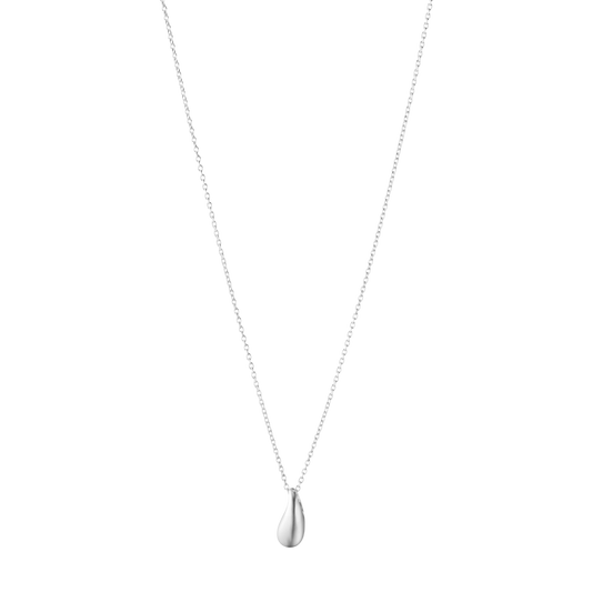 The Georg Jensen Reflect Mini Pendant is a clean, minimal take on modern everyday jewellery. Crafted in sterling silver, it features a single softly curved link that hangs from a delicate chain.