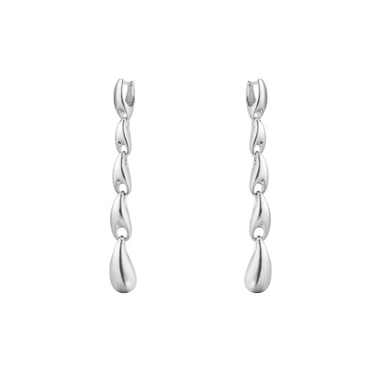 The Georg Jensen Reflect Sterling Silver 4 Link Drop Earrings are a bold yet refined take on modern statement jewellery. 