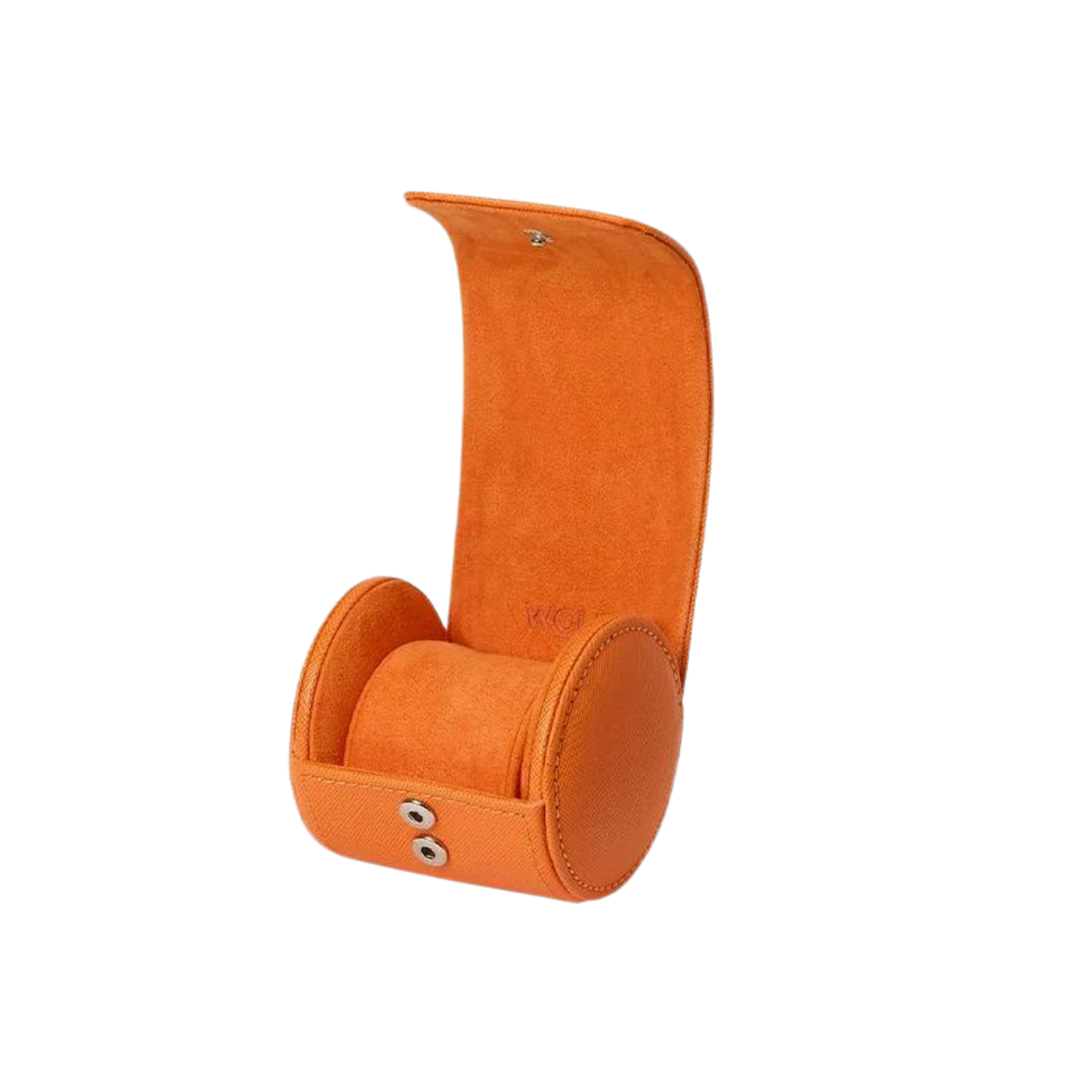 Designed for secure everyday use, the roll wraps tightly around a single watch.
The snap closure adjusts to different case sizes and strap styles.
This keeps the watch stable without unnecessary pressure.