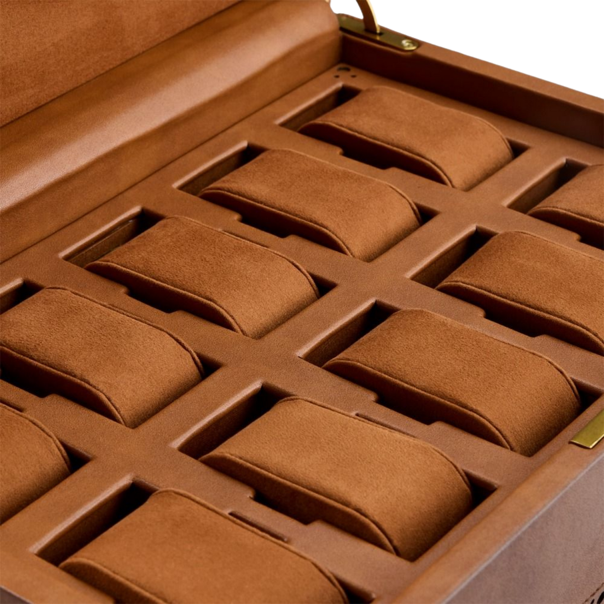 Created for collectors, the interior features ten individual compartments with suspended watch cushions that help keep each watch protected and properly displayed.
The organised layout makes it easy to view, access, and rotate watches while maintaining a clean and elegant presentation.