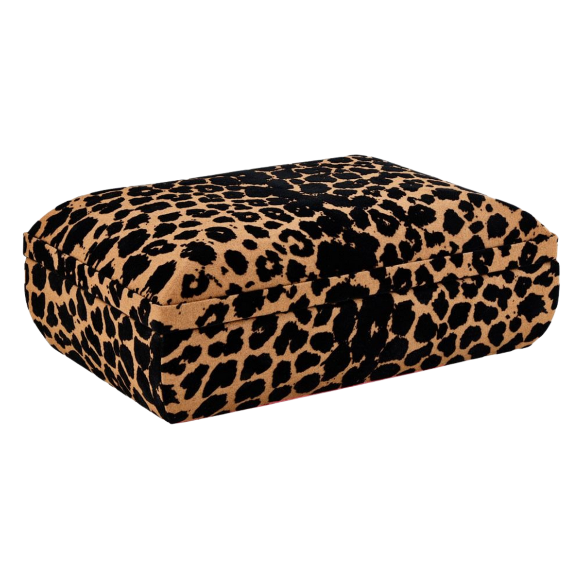 More than just a beautiful storage piece, the Savanna Medium Jewellery Box is designed to help care for your collection.
The LusterLoc™ lining helps protect jewellery from tarnishing, while multiple compartments reduce tangling and contact between pieces.
An elegant solution for keeping cherished jewellery protected and ready to wear.