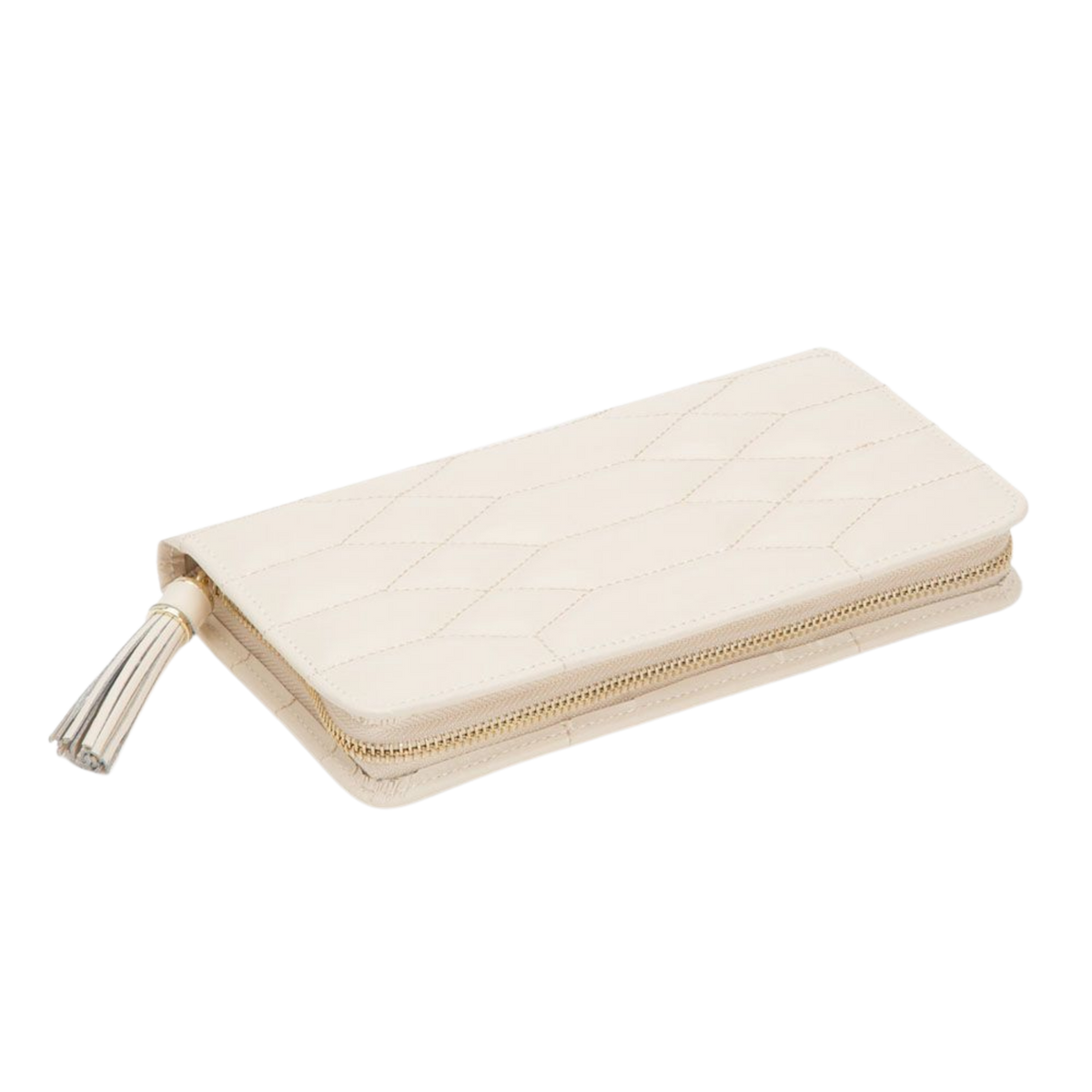 Compact and lightweight, the Maria Portfolio slips easily into a suitcase, handbag, or carry-on.
It is designed for effortless travel organisation while maintaining a polished, sophisticated appearance.
A functional piece that brings order and elegance to jewellery storage wherever you go.