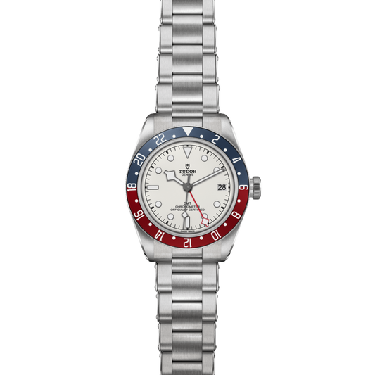 full view of Tudor Black Bay GMT highlighting the brushed steel bracelet and balanced 41mm case proportions
