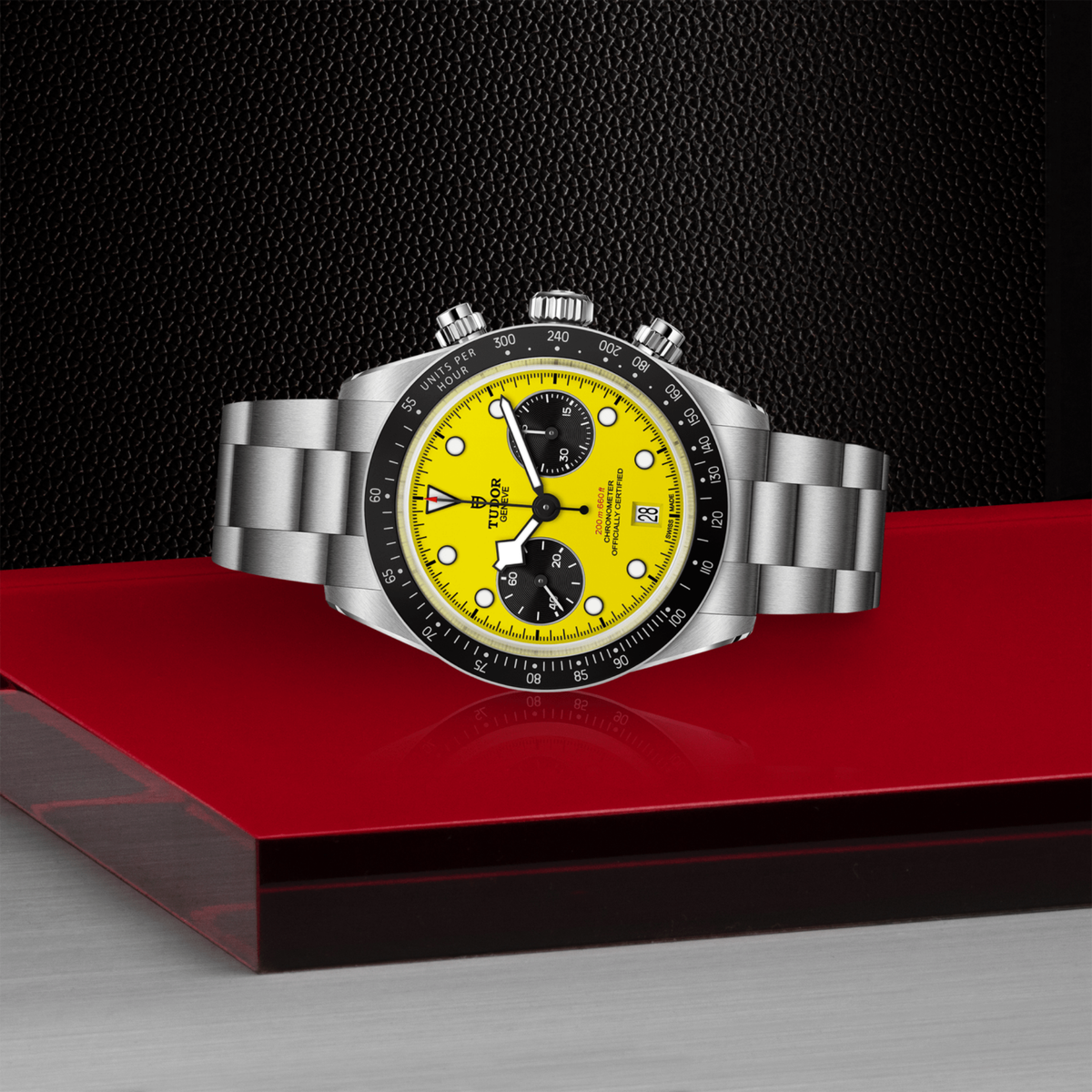 A striking addition to the TUDOR Daring Watches collection, this Black Bay Chrono combines a bold yellow dial with high-performance engineering for a watch that's built to be noticed.
