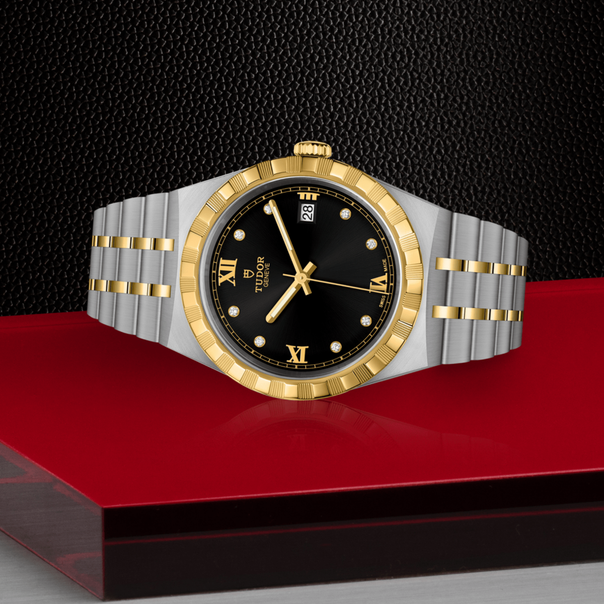 The 38mm Tudor Royal stainless steel case provides a balanced, comfortable fit.