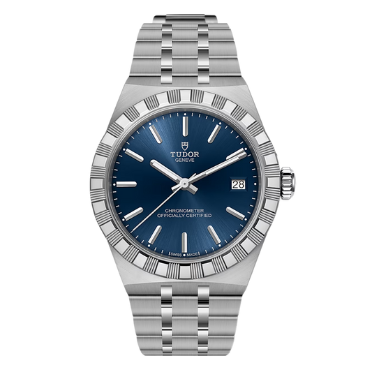 The TUDOR Royal 36mm combines a striking blue dial with an integrated stainless steel bracelet, delivering a refined sport-luxury design for everyday wear.