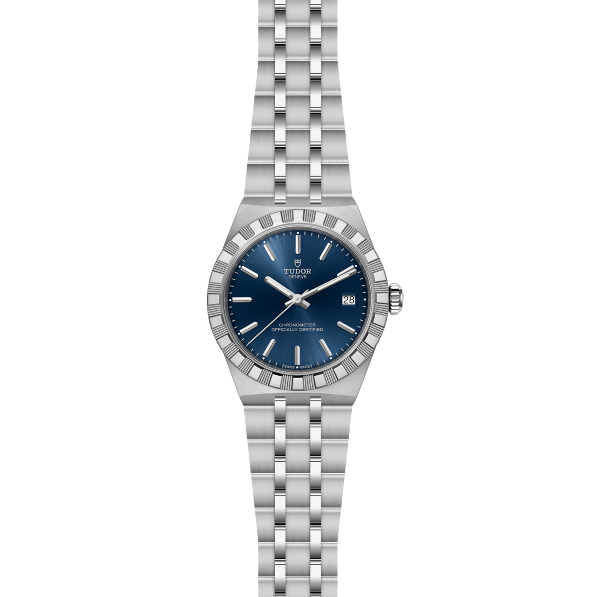 Powered by the COSC-certified Manufacture Calibre MT5412, this TUDOR Royal offers exceptional precision, a 70-hour power reserve and timeless Swiss craftsmanship.
