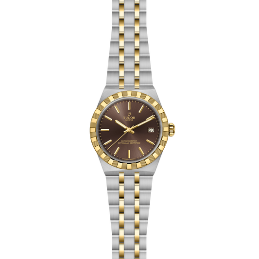 Elegant and versatile, this TUDOR Royal features an automatic COSC-certified movement, a striking brown dial and a beautifully finished integrated two-tone bracelet.