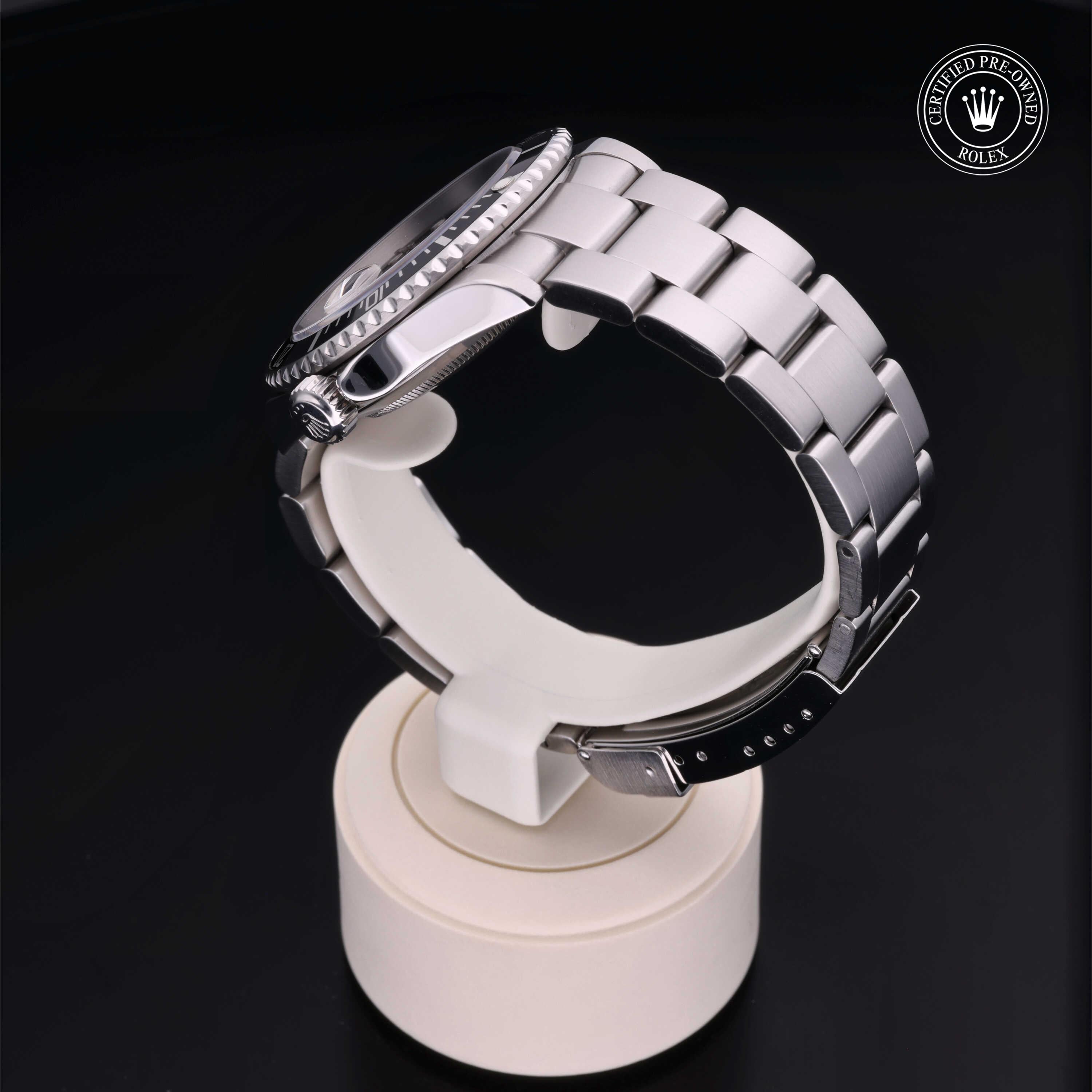Rolex Submariner Date 40 - 360° view
