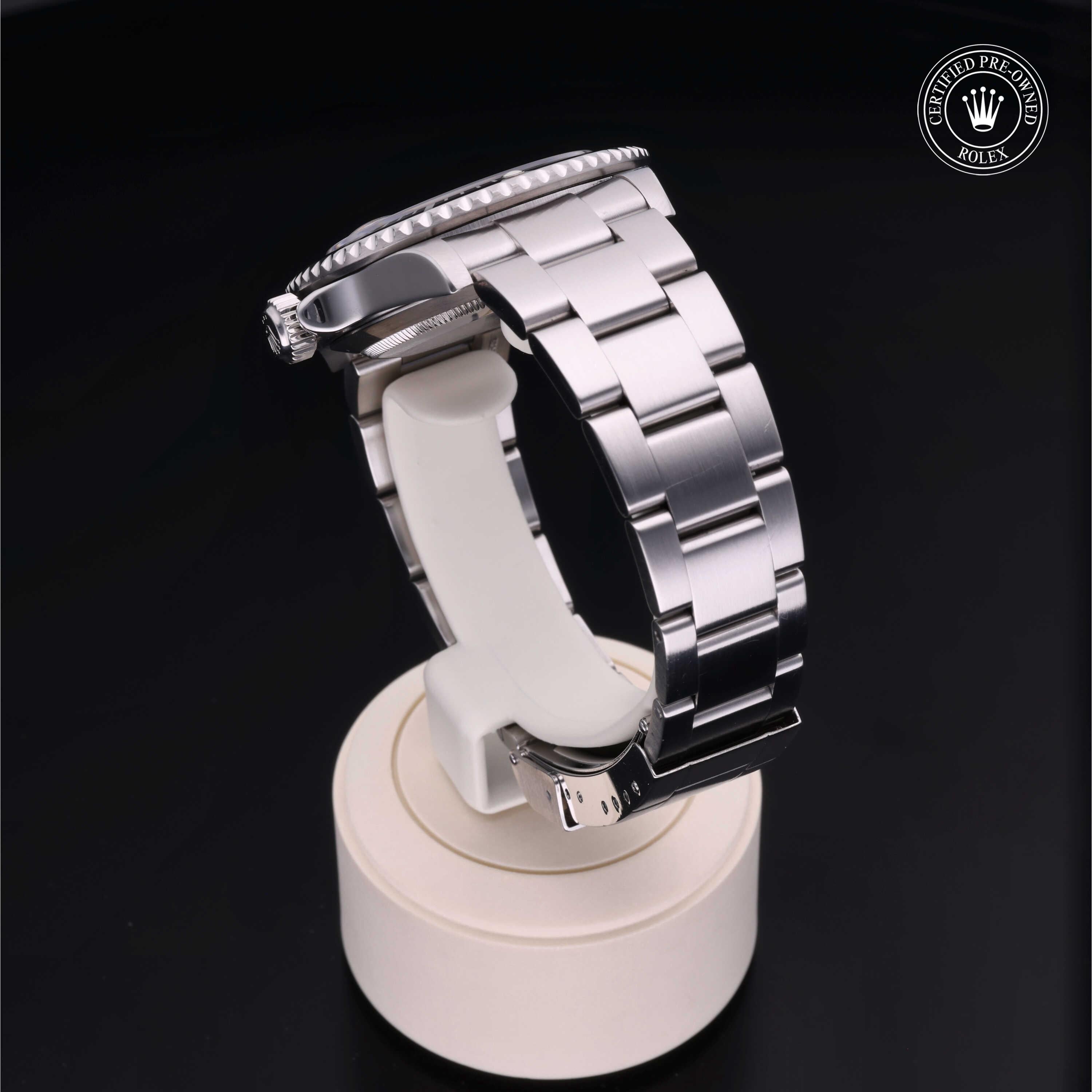 Rolex Submariner Date 40 - 360° view