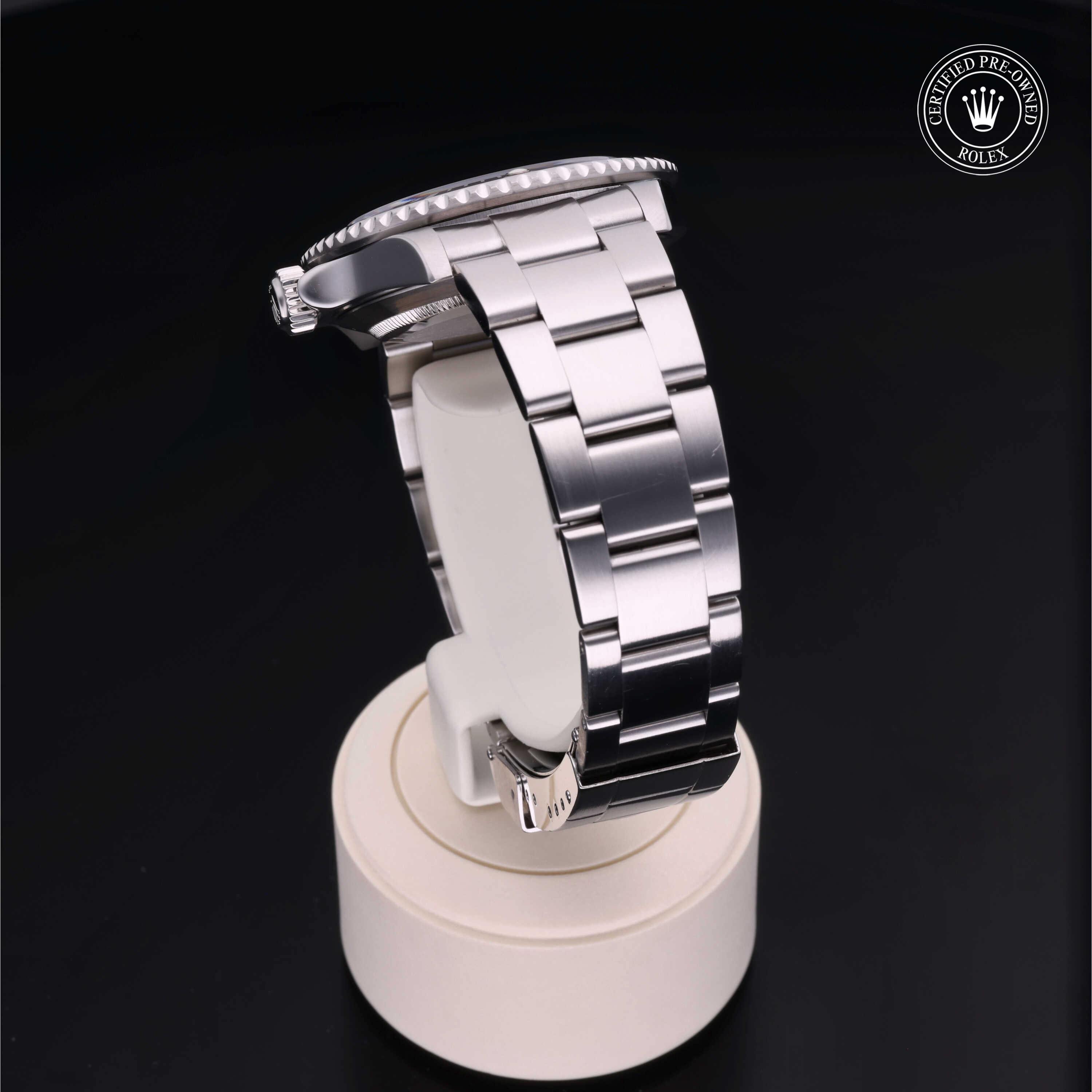 Rolex Submariner Date 40 - 360° view