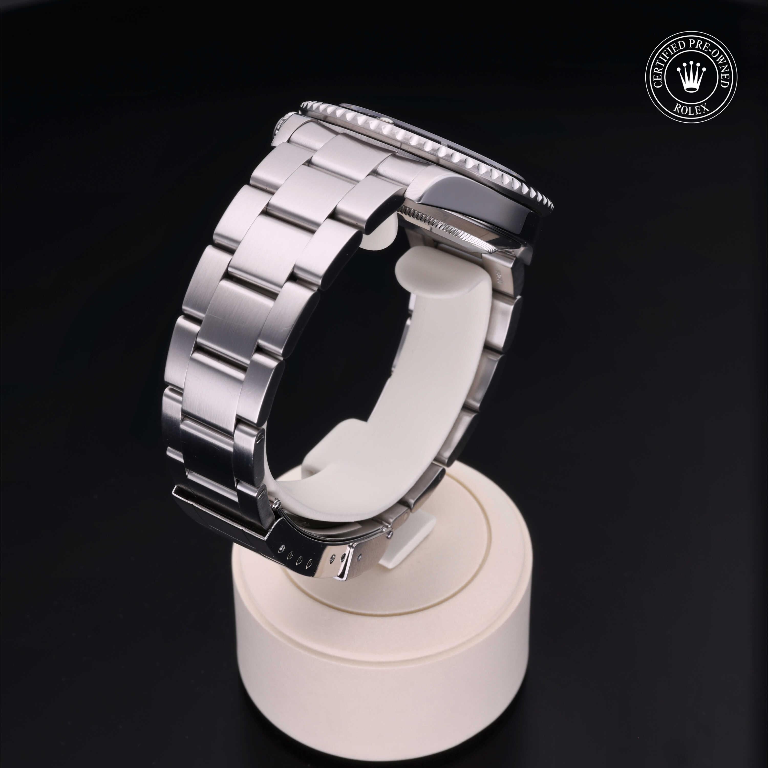 Rolex Submariner Date 40 - 360° view