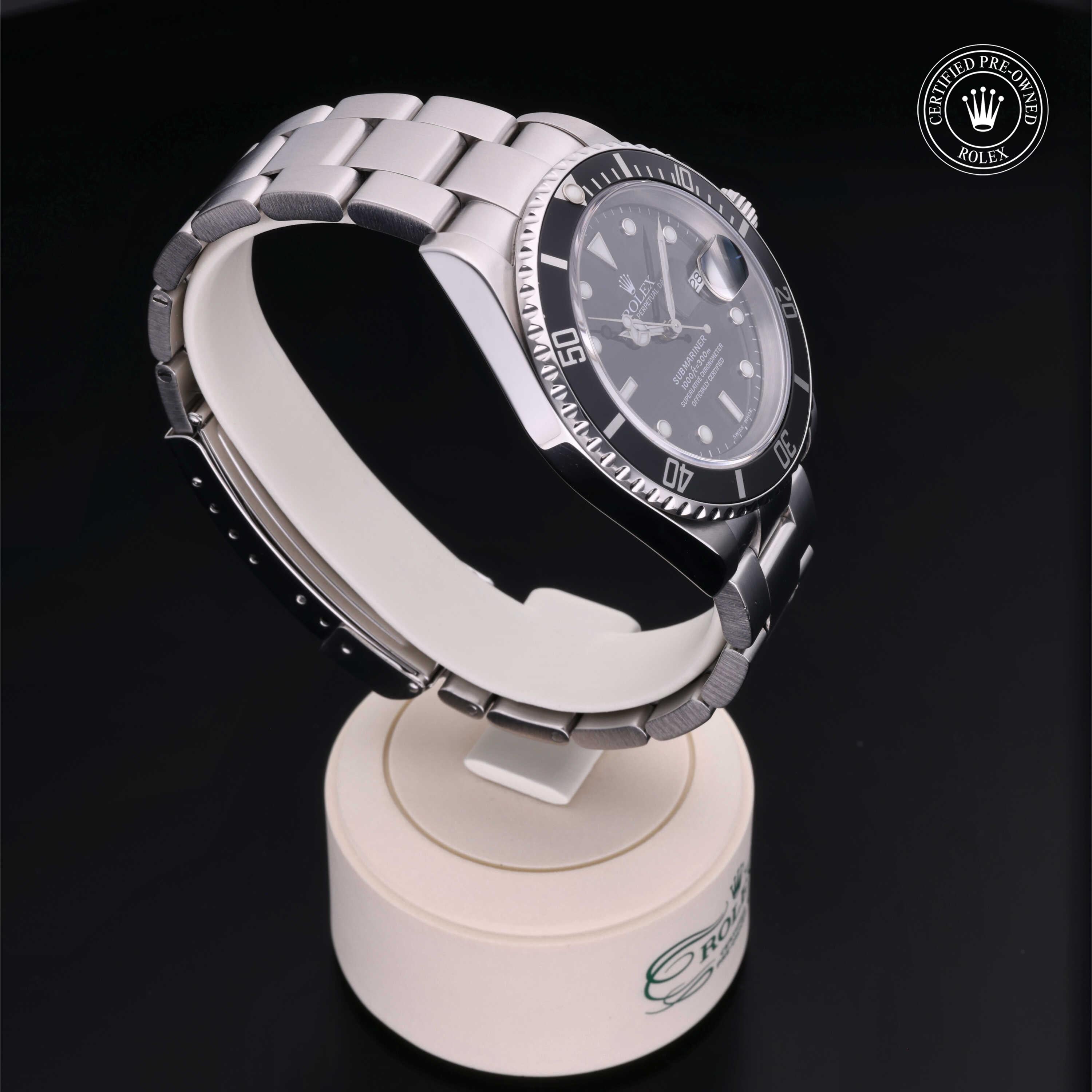 Rolex Submariner Date 40 - 360° view