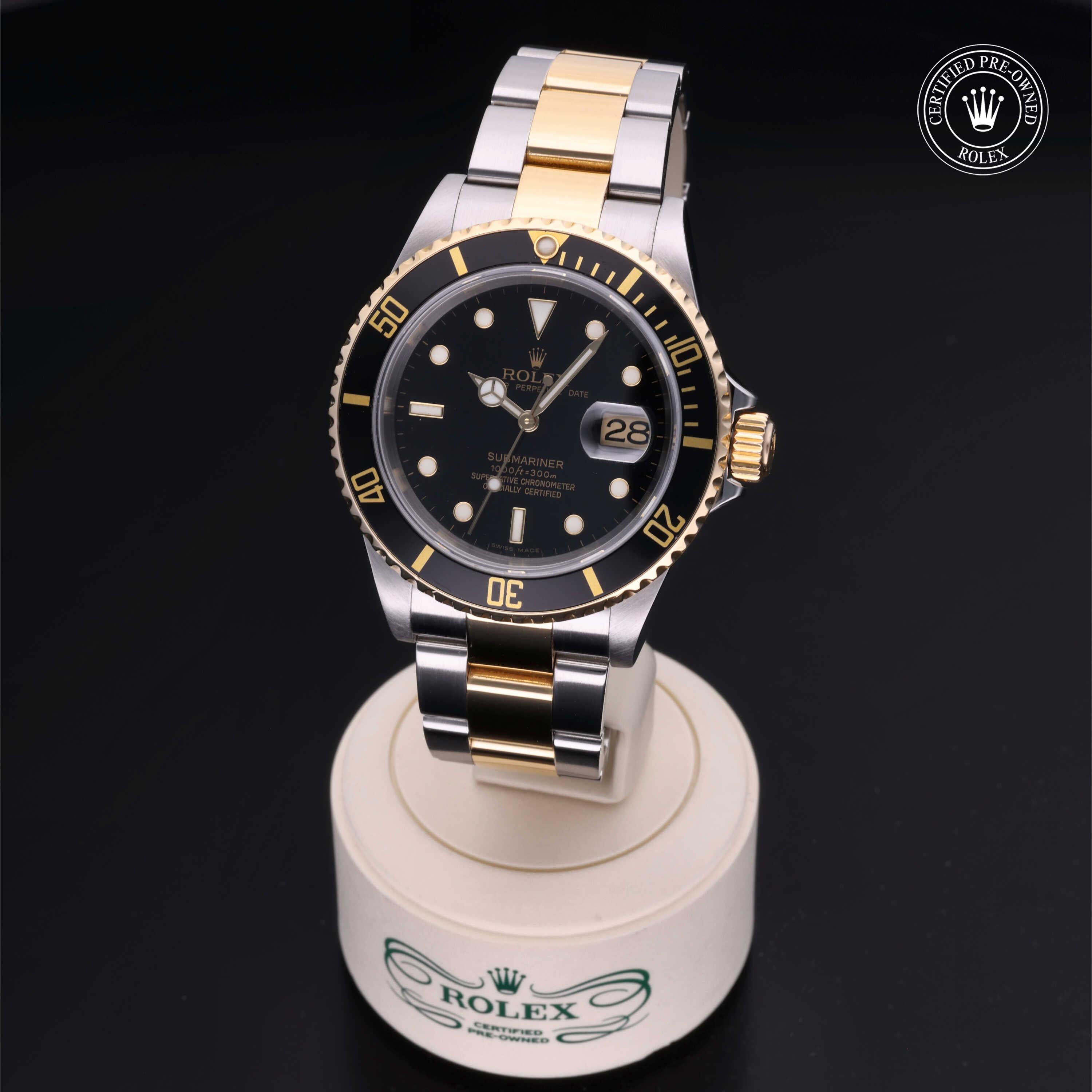 Rolex Submariner Date 40 - 360° view