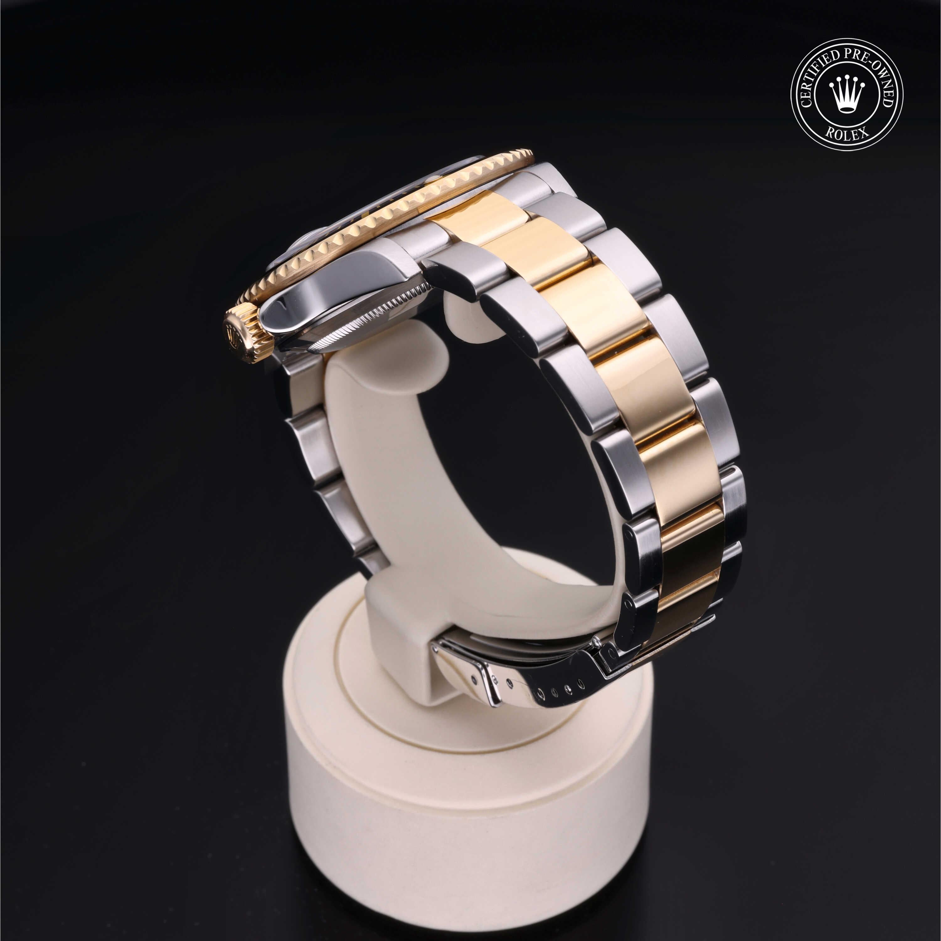Rolex Submariner Date 40 - 360° view